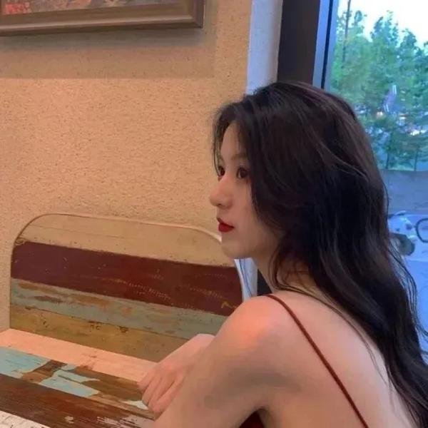 扶桑花女孩